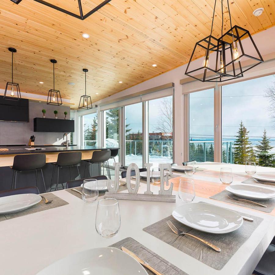 Вилла Les Sommets Charlevoix Петит-Ривьер-Сен-Франсуа Экстерьер фото